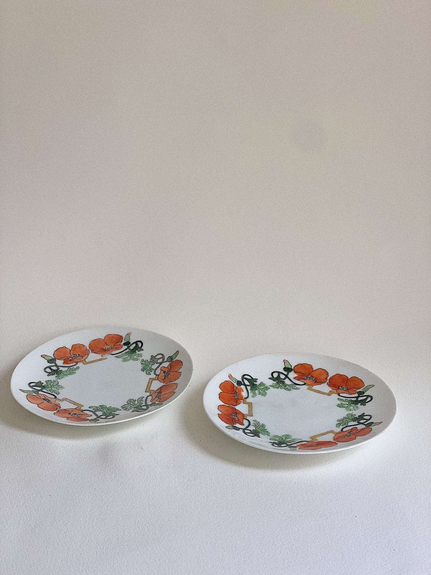 Poppy Tea Plates (Set of 2)