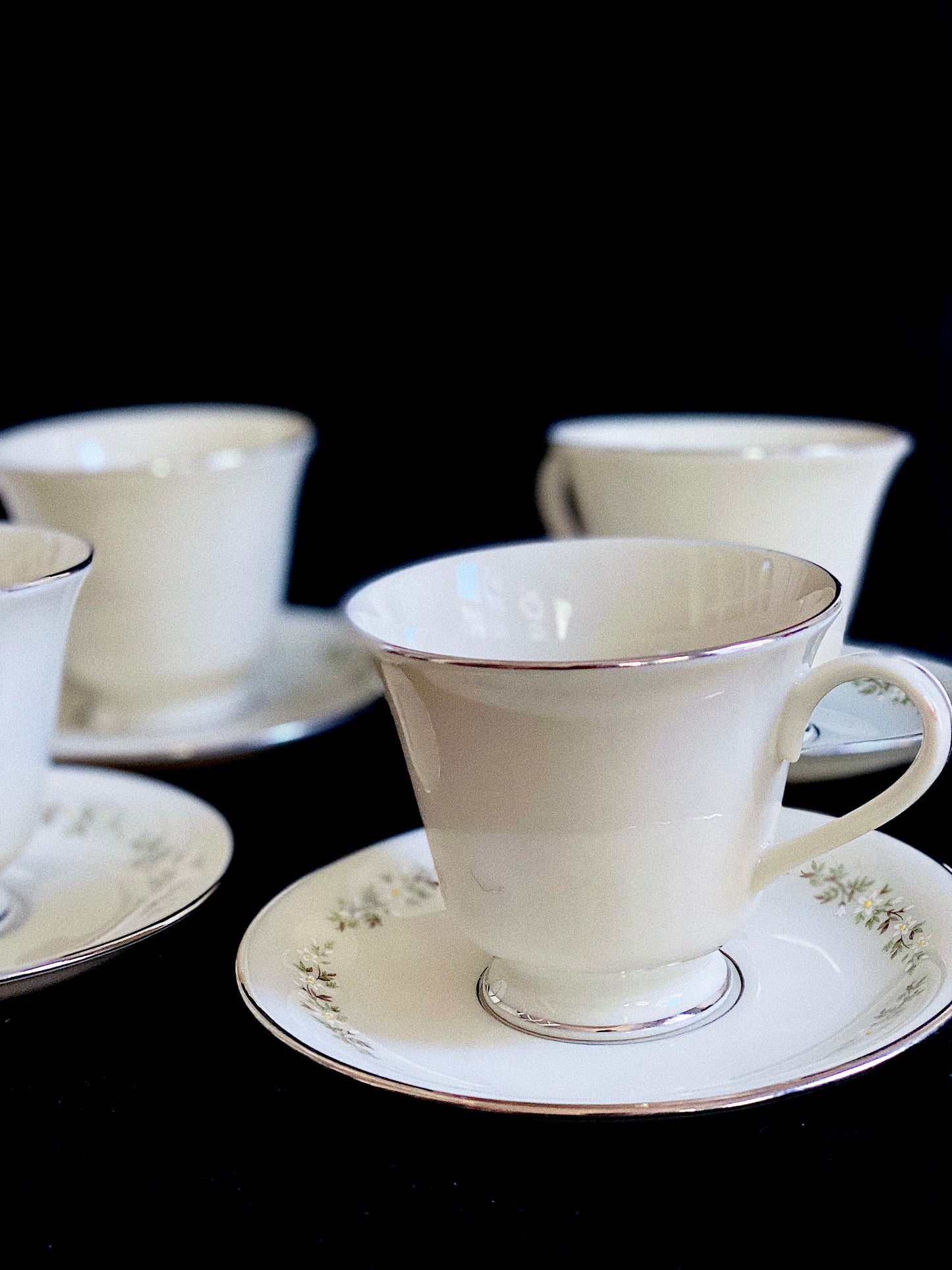 Lenox Teacups & Saucers (Set of 4)